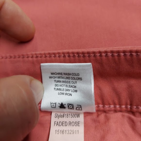 Denim Six Women's Plus Size 28W Faded Rose Capri Pants w/ Cuffs Zip and Button - Picture 5 of 11